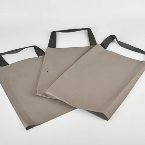 Our Restaurant supplies include a variety of produce bags to meet all your packaging needs. From small to large sizes, these bags are essential for storing and displaying your fresh produce.